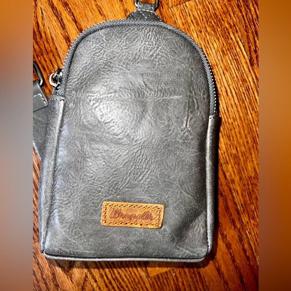 🩶🩶 NEW WRANGLER SLING BAG 🩶🩶 - Picture 6 of 8